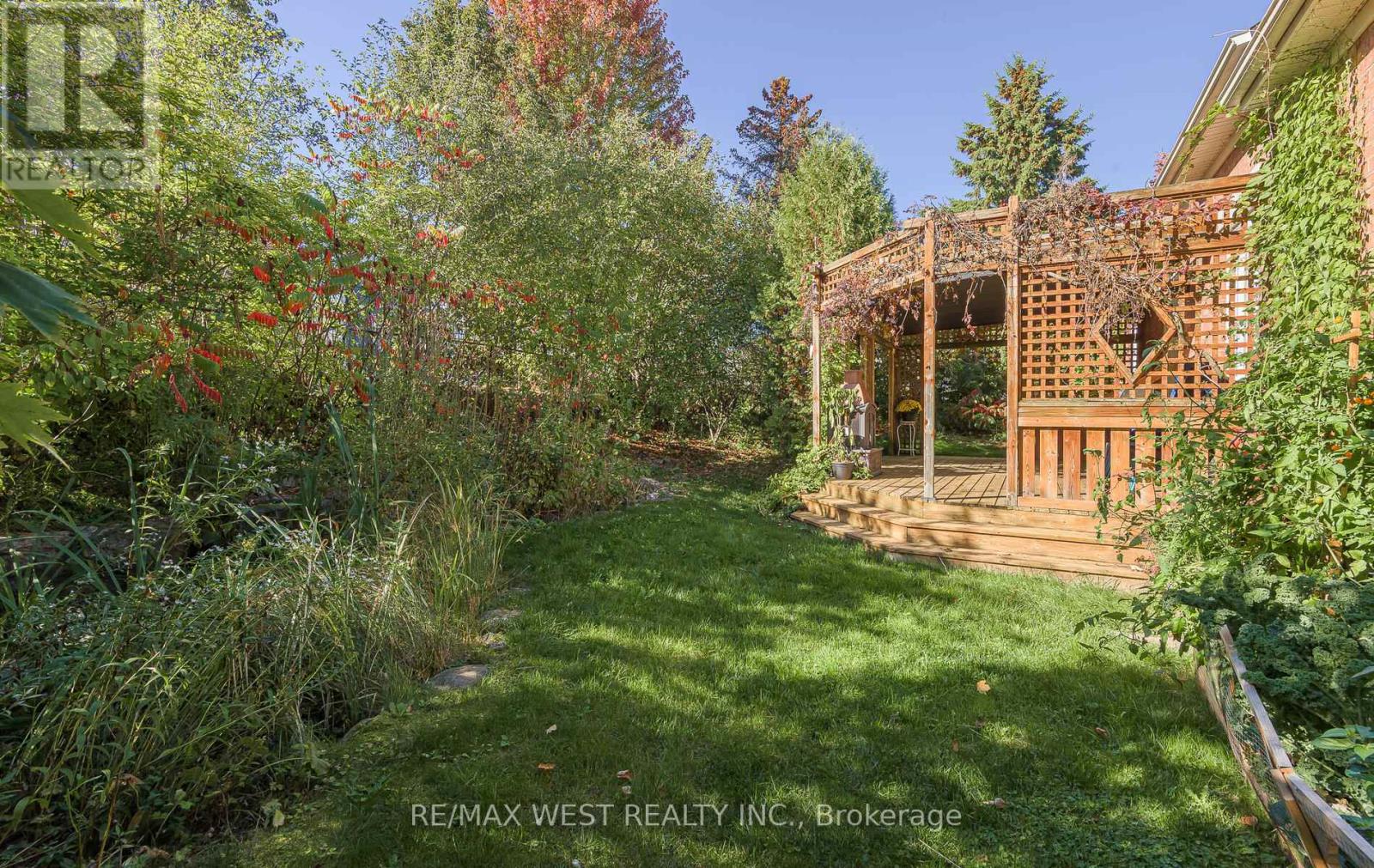 41 North Riverdale Drive, Caledon, Ontario  L7C 1L1 - Photo 41 - W12457825