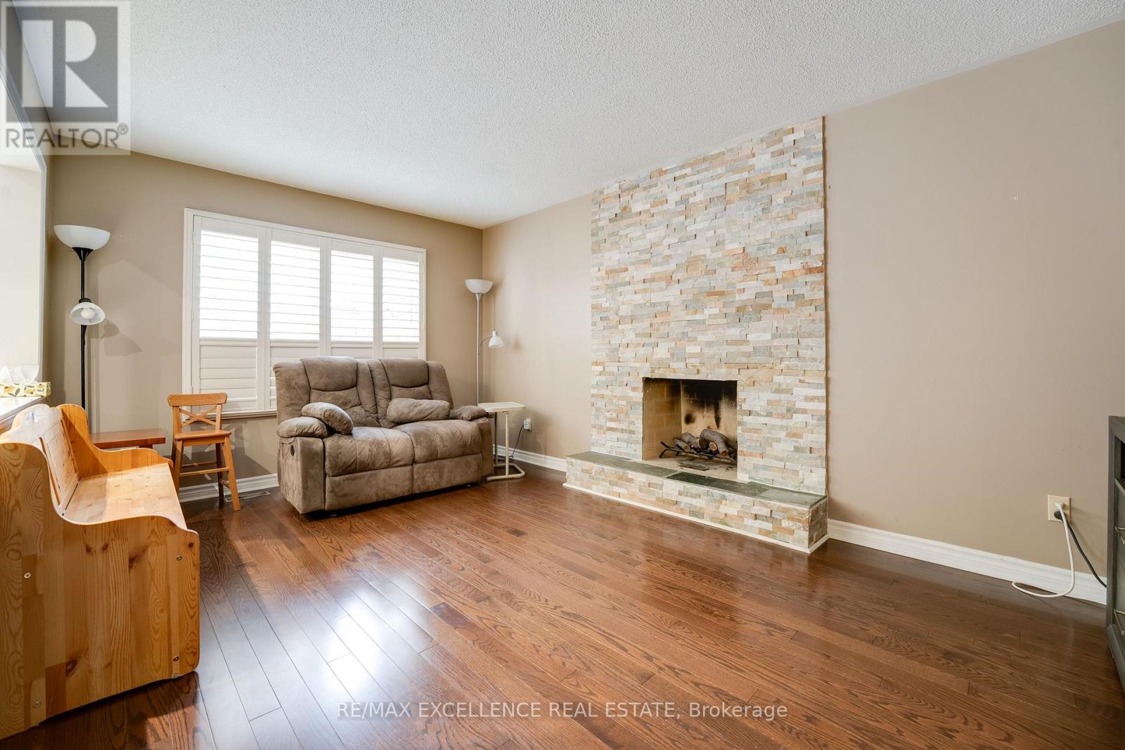 14 Nymark Place, Brampton, Ontario  L6S 5T6 - Photo 13 - W12457832