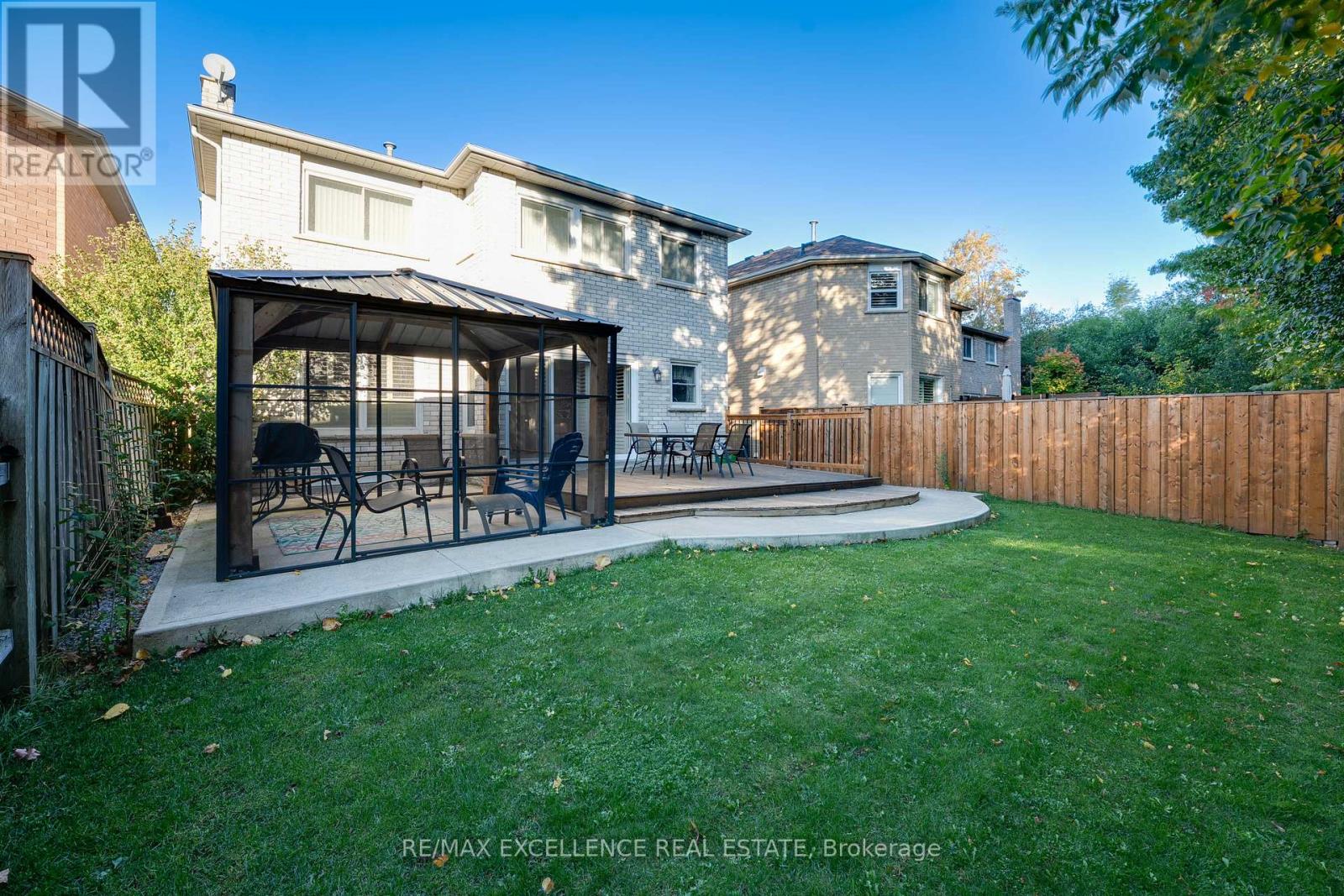 14 Nymark Place, Brampton, Ontario  L6S 5T6 - Photo 39 - W12457832