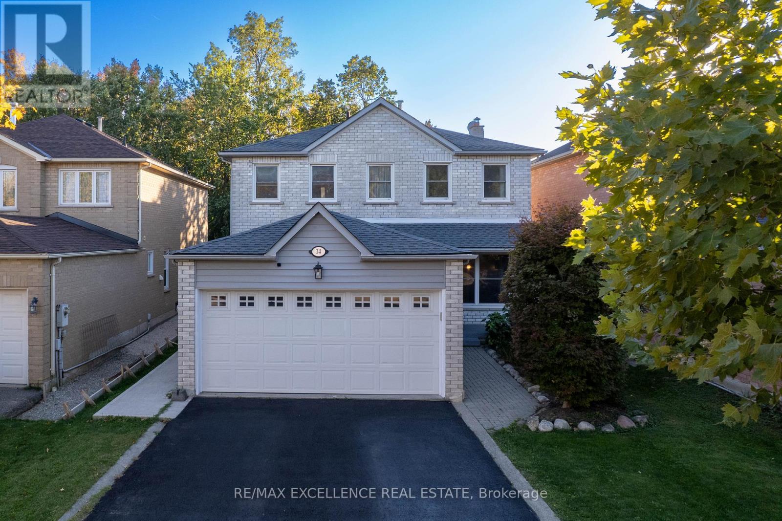 14 Nymark Place, Brampton, Ontario  L6S 5T6 - Photo 5 - W12457832