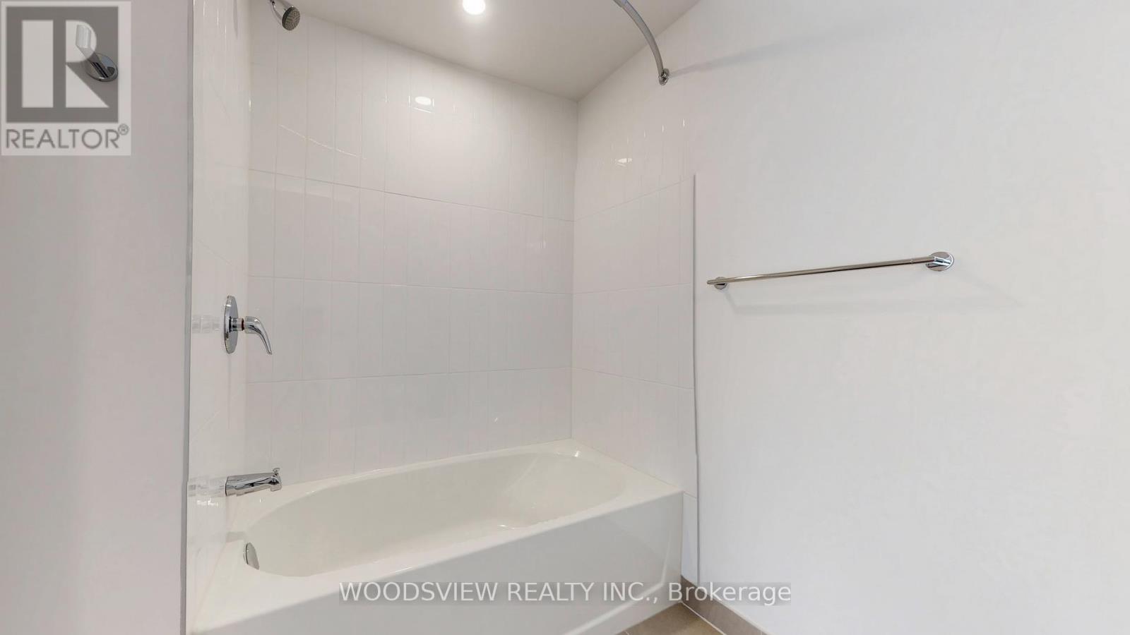 2005 - 185 Enfield Place, Mississauga, Ontario  L5B 0R3 - Photo 8 - W12457837
