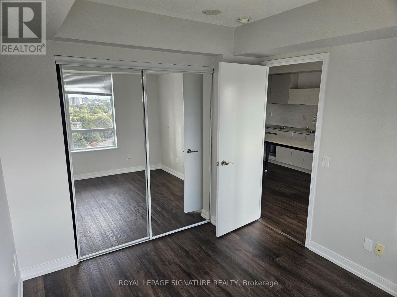 1603 - 20 Thomas Riley Road, Toronto, Ontario  M9B 1B3 - Photo 10 - W12457838