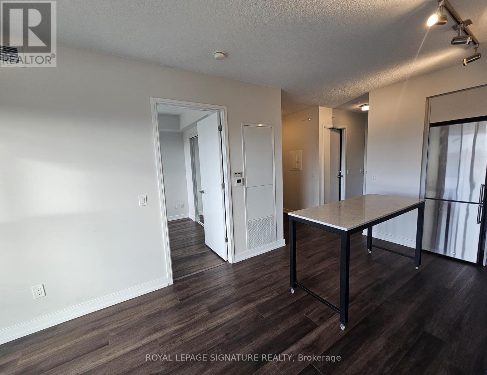 1603 - 20 Thomas Riley Road, Toronto, Ontario  M9B 1B3 - Photo 8 - W12457838