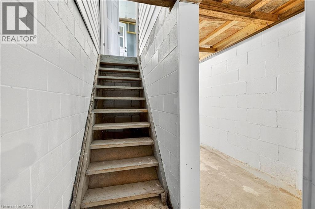 5 Westmoreland Road, Hamilton, Ontario  L9H 5E2 - Photo 32 - 40773849