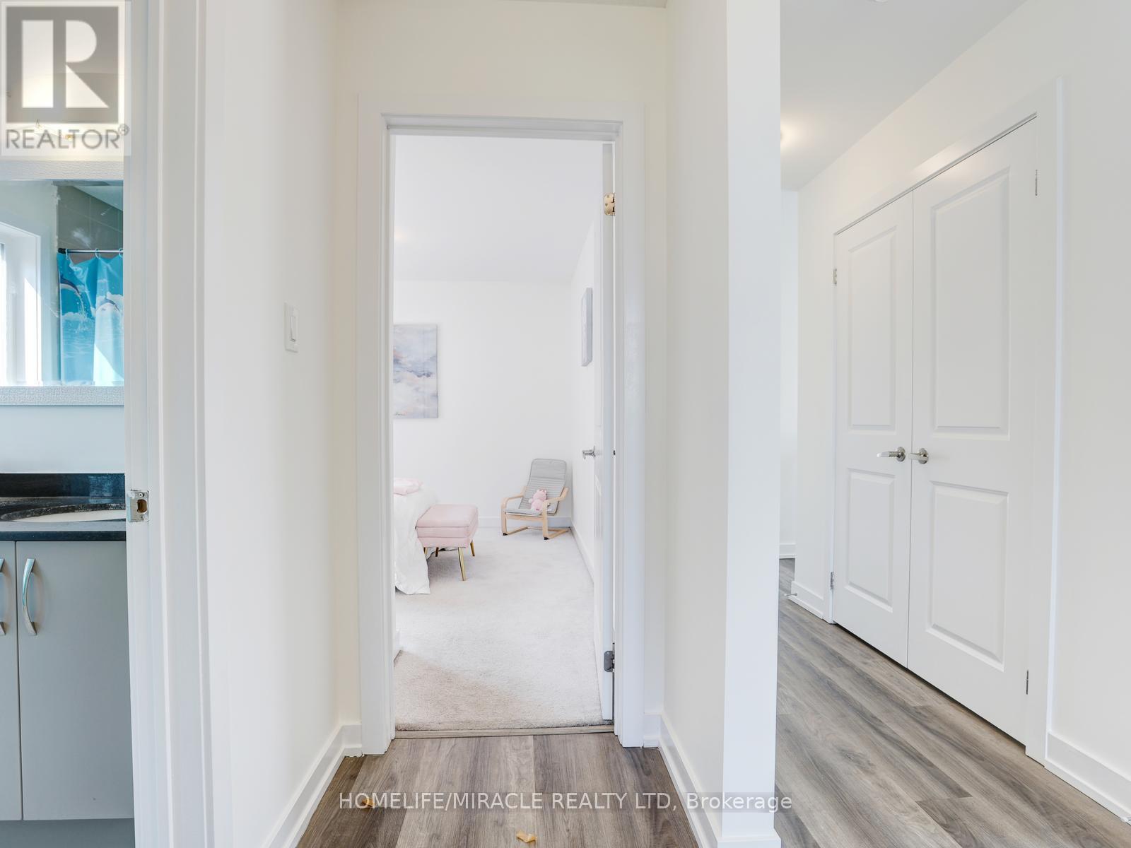 29 Ferris Circle, Guelph, Ontario  N1G 0H2 - Photo 29 - X12457819
