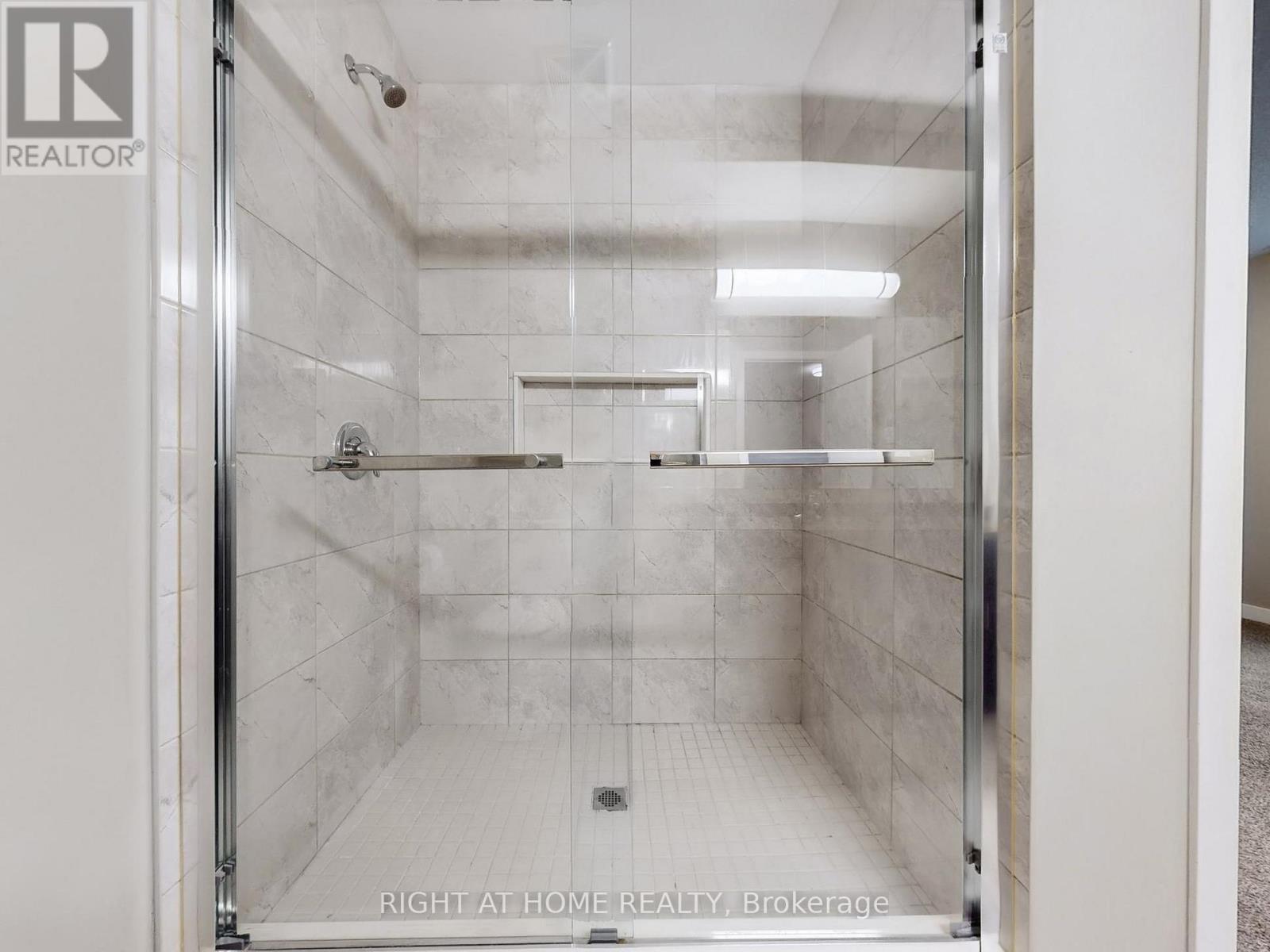 07 - 83 Beechwood Avenue, Guelph, Ontario  N1H 5Z7 - Photo 34 - X12457839