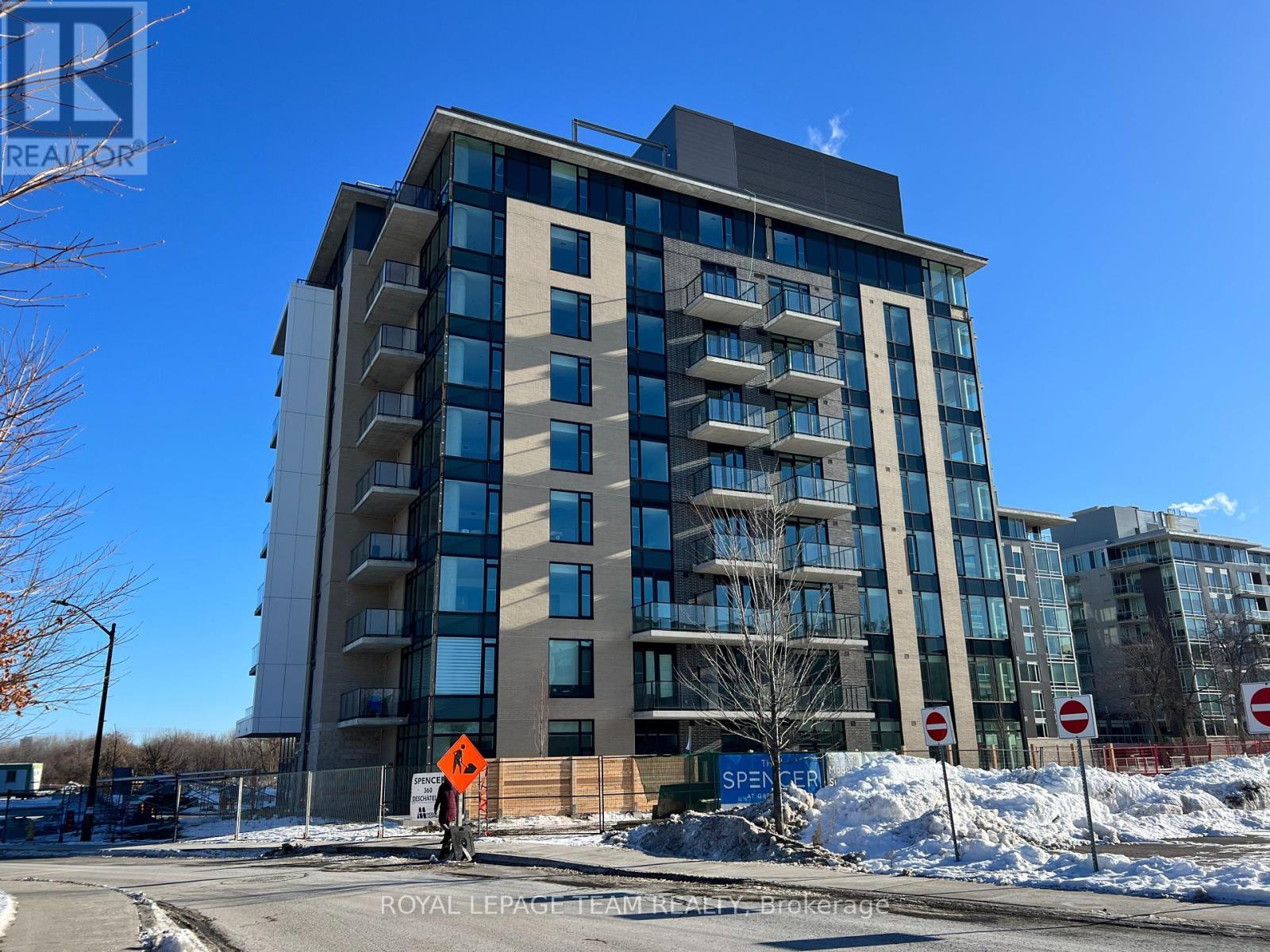 310 - 360 DESCHATELETS AVENUE, Ottawa, Ontario