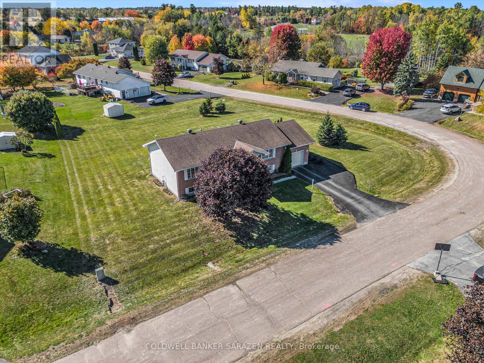 129 Riley Crescent, Mcnab/braeside, Ontario  K7S 0E9 - Photo 26 - X12457844