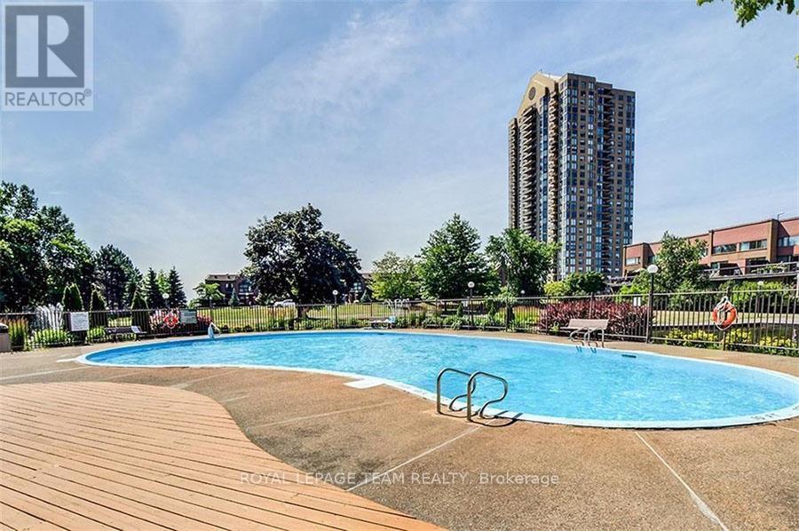 118 - 260 Brittany Drive, Ottawa, Ontario  K1K 4M2 - Photo 20 - X12457863