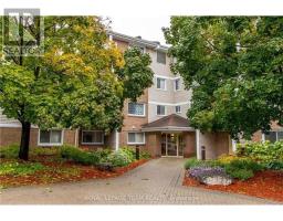 118 - 260 BRITTANY DRIVE, Ottawa, Ontario