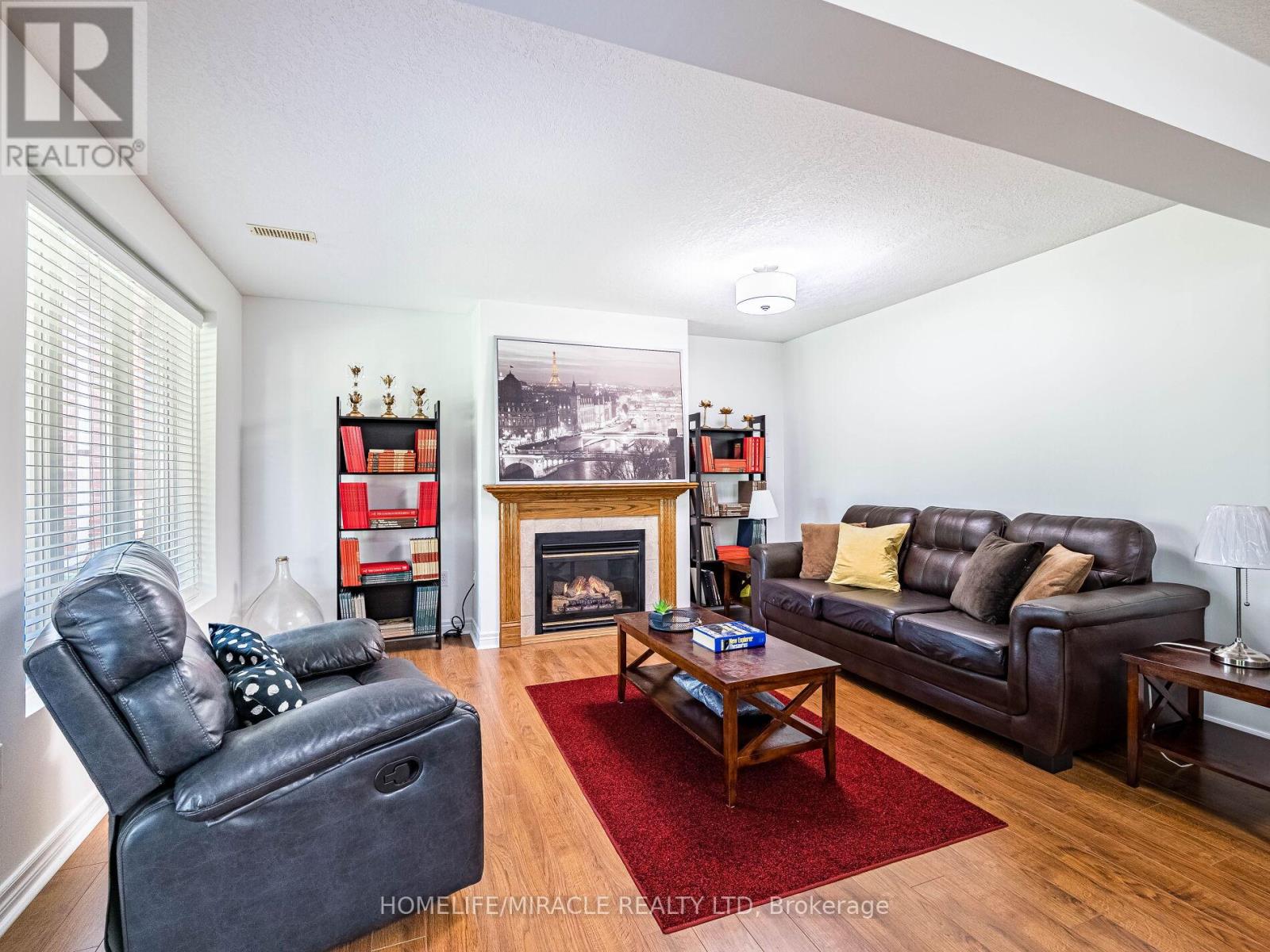 678 Salzburg Drive, Waterloo, Ontario  N2V 2N8 - Photo 30 - X12457682