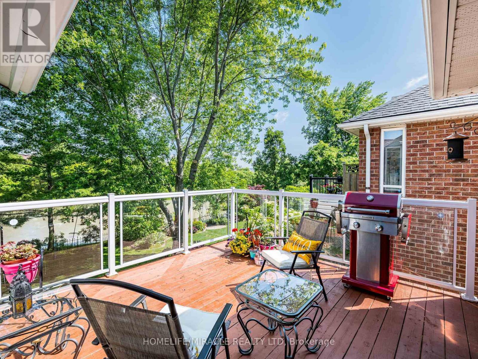 678 Salzburg Drive, Waterloo, Ontario  N2V 2N8 - Photo 35 - X12457682