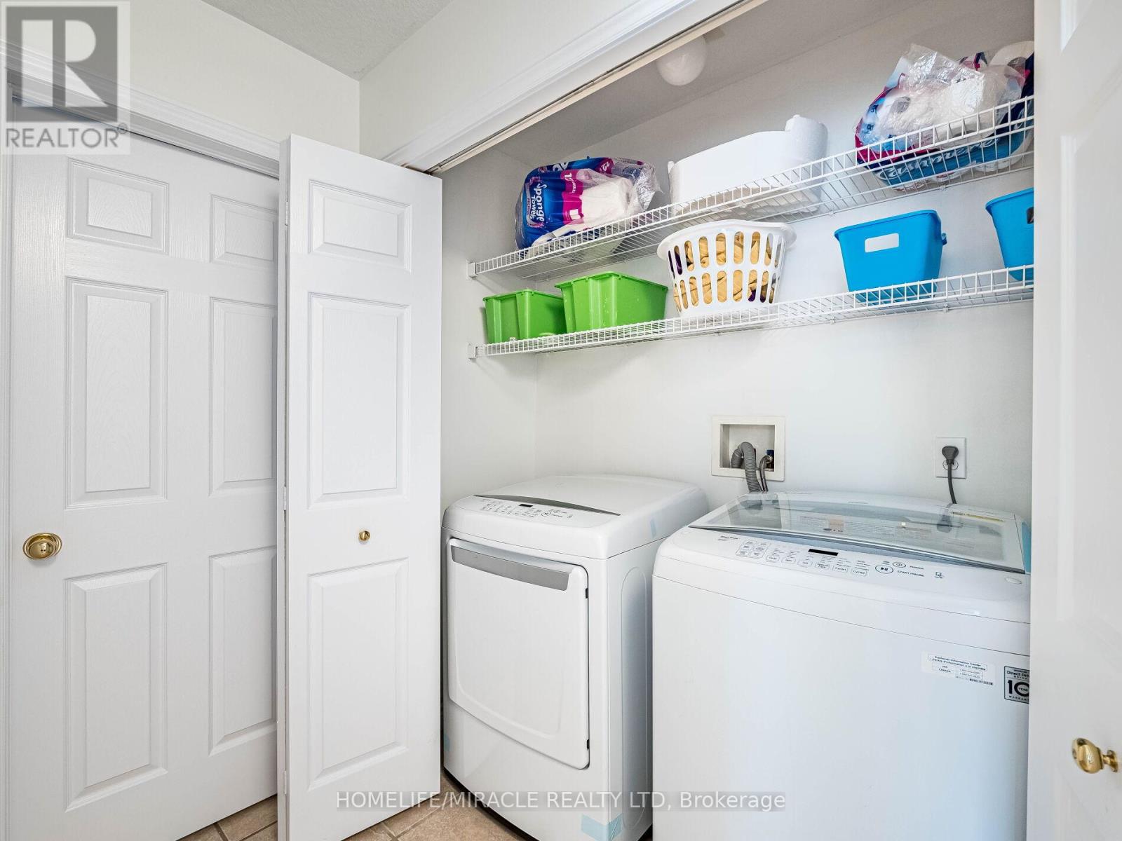 678 Salzburg Drive, Waterloo, Ontario  N2V 2N8 - Photo 33 - X12457682
