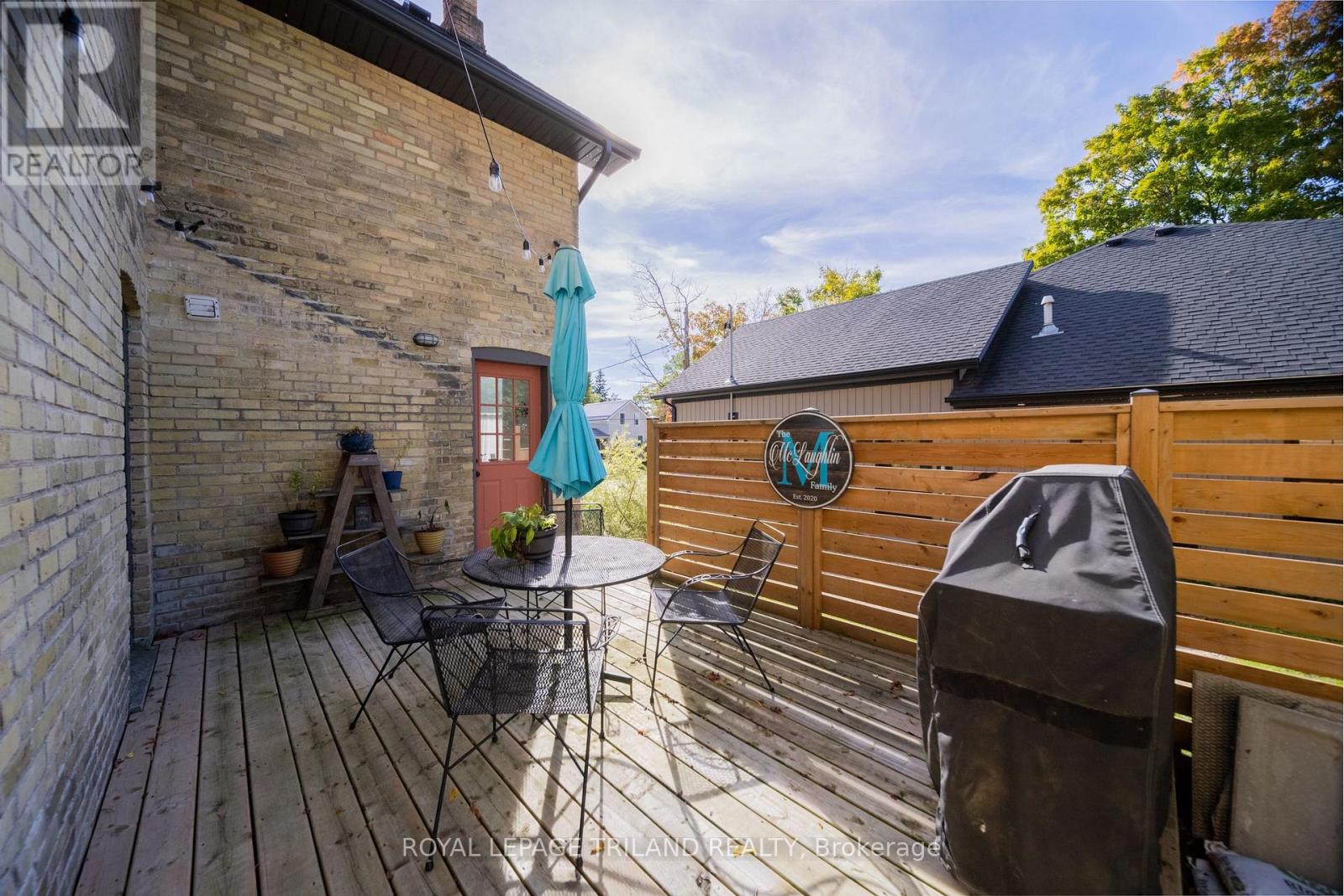 190 Emily Street, North Middlesex, Ontario  N0M 2K0 - Photo 16 - X12457851