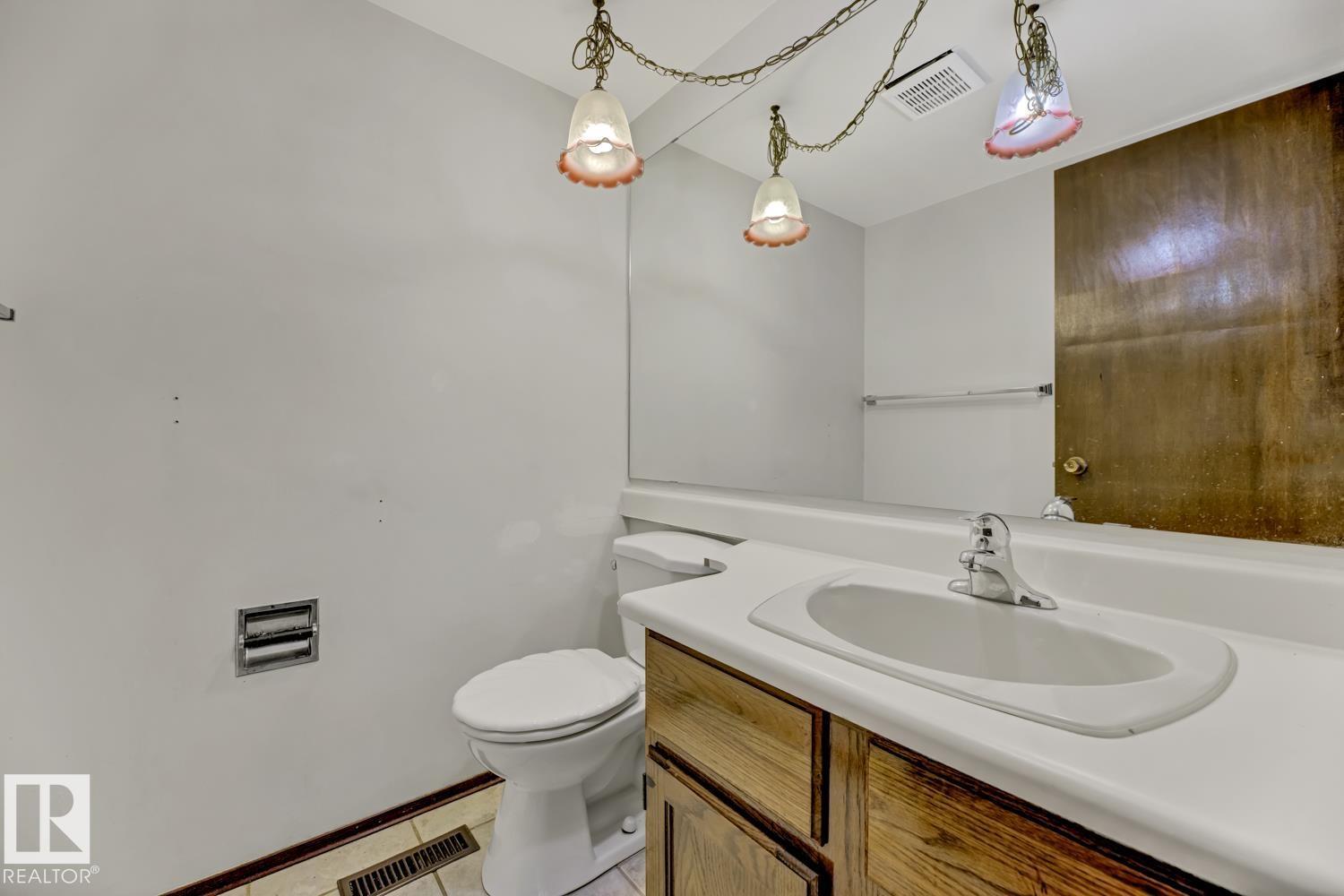 11105 20 Av Nw, Edmonton, Alberta  T6J 4S6 - Photo 21 - E4461780