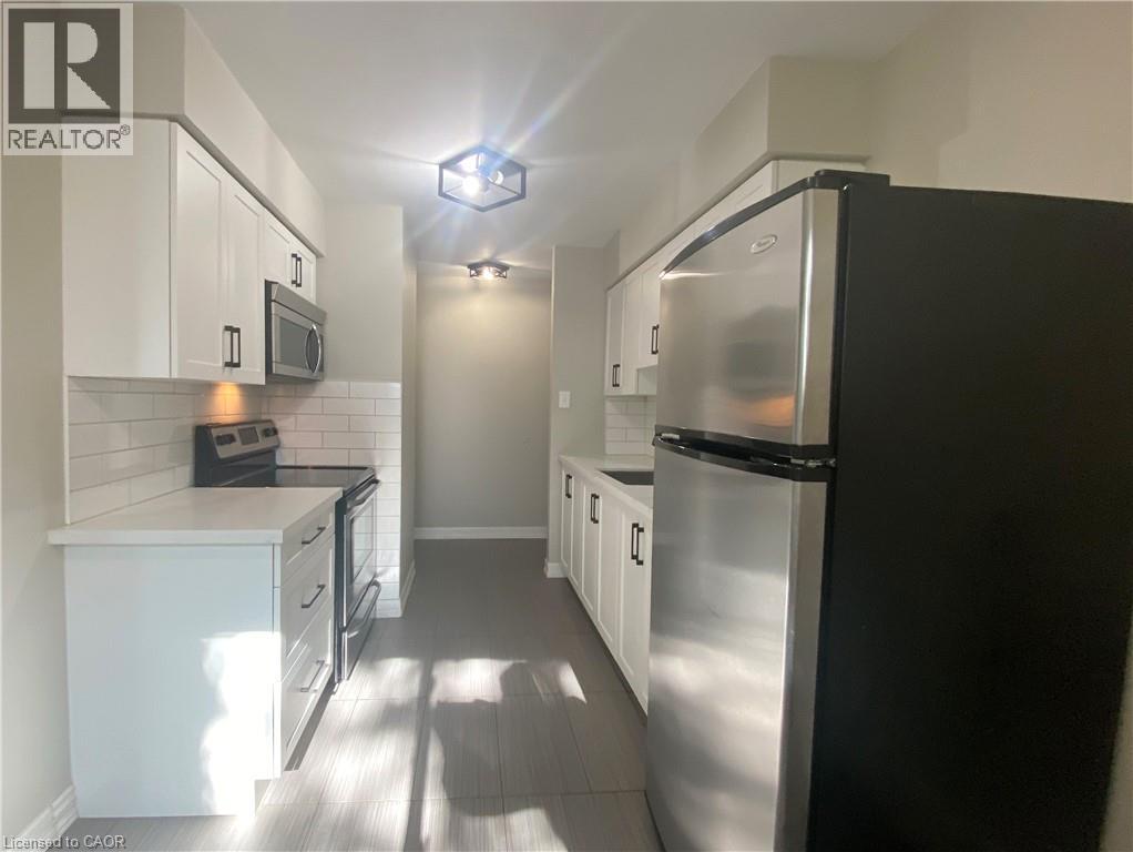 163 Chandler Drive Unit# 12, Kitchener, Ontario  N2E 1H1 - Photo 12 - 40778119