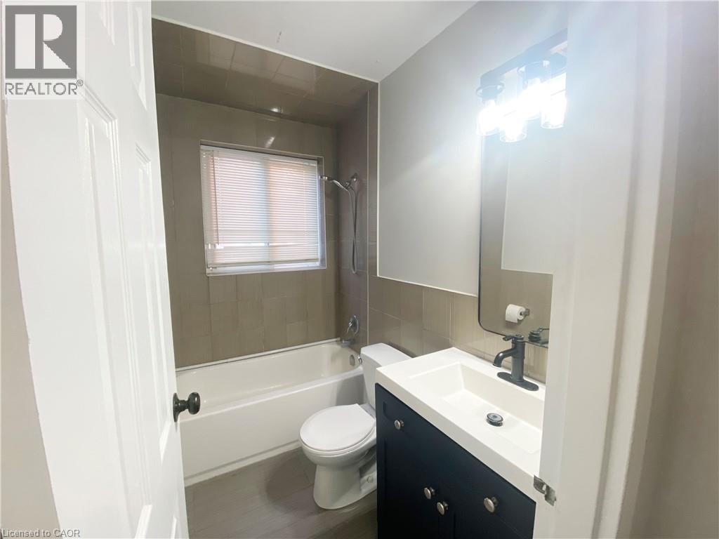 163 Chandler Drive Unit# 12, Kitchener, Ontario  N2E 1H1 - Photo 20 - 40778119