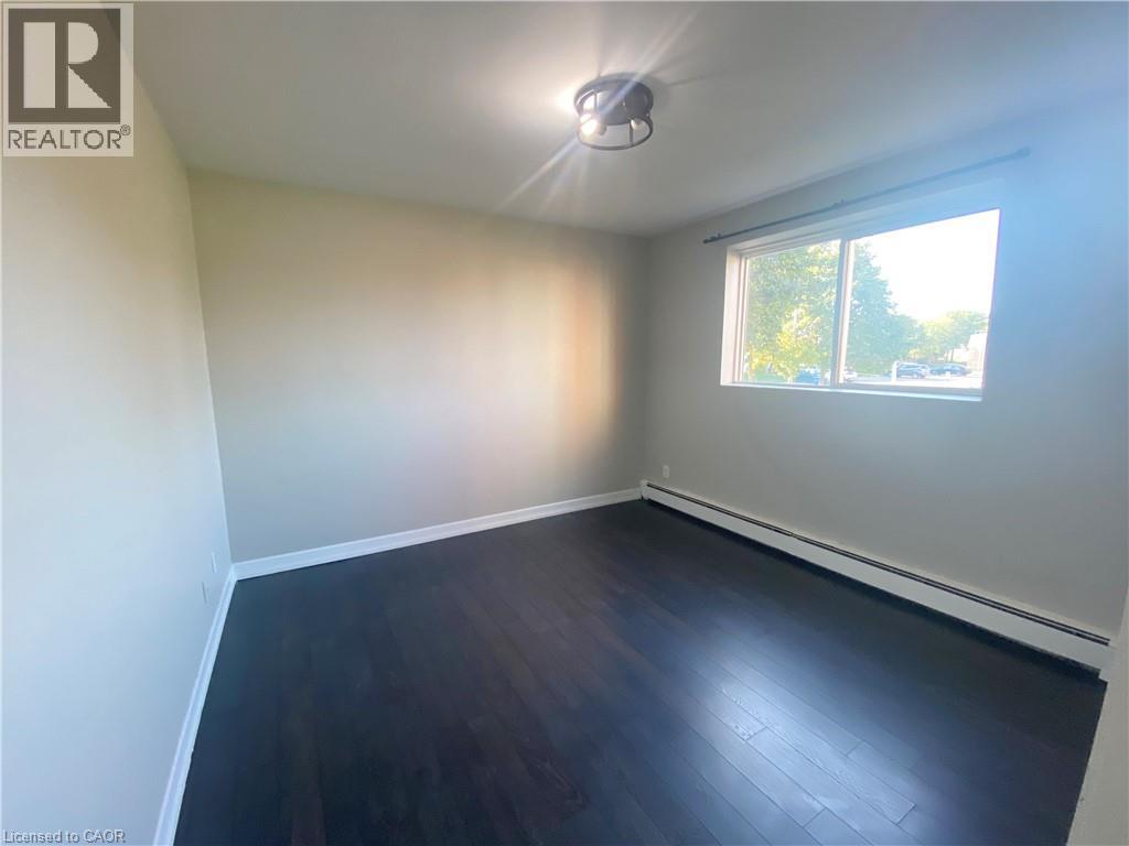 163 Chandler Drive Unit# 12, Kitchener, Ontario  N2E 1H1 - Photo 22 - 40778119
