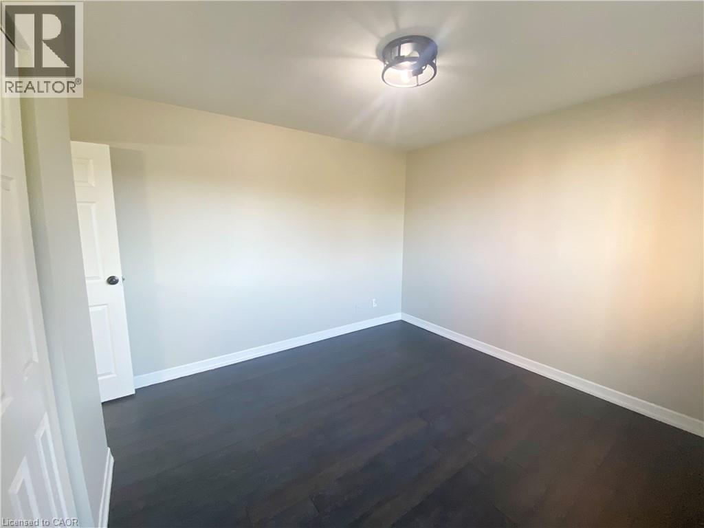 163 Chandler Drive Unit# 12, Kitchener, Ontario  N2E 1H1 - Photo 24 - 40778119