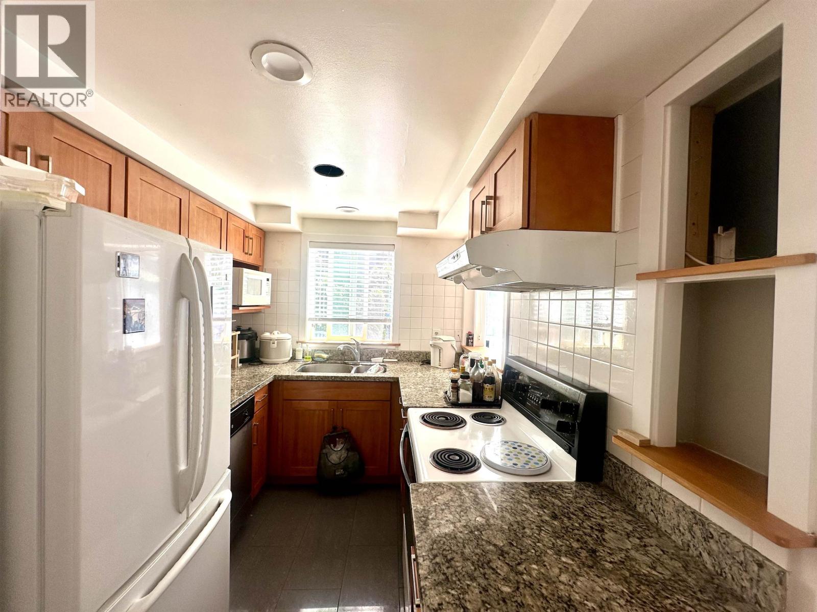 11 8700 Blundell Road, Richmond, British Columbia  V6Y 1K1 - Photo 14 - R3057666