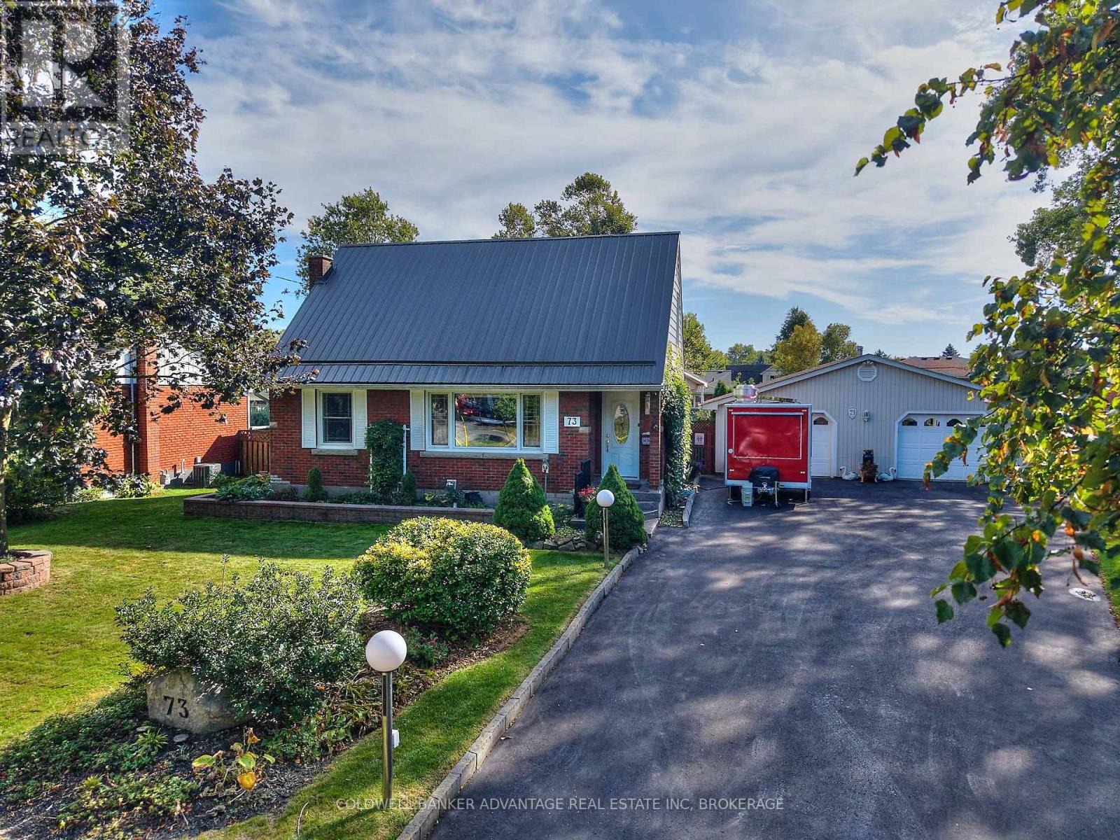 73 Lindel Crescent, Welland, Ontario  L3C 3S2 - Photo 1 - X12457861