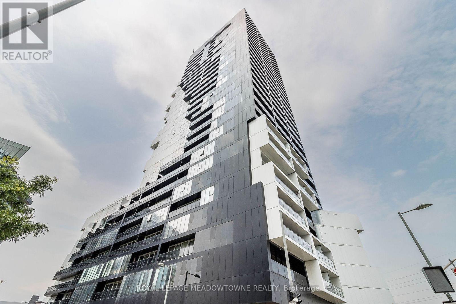 2104 - 170 BAYVIEW AVENUE, Toronto, Ontario