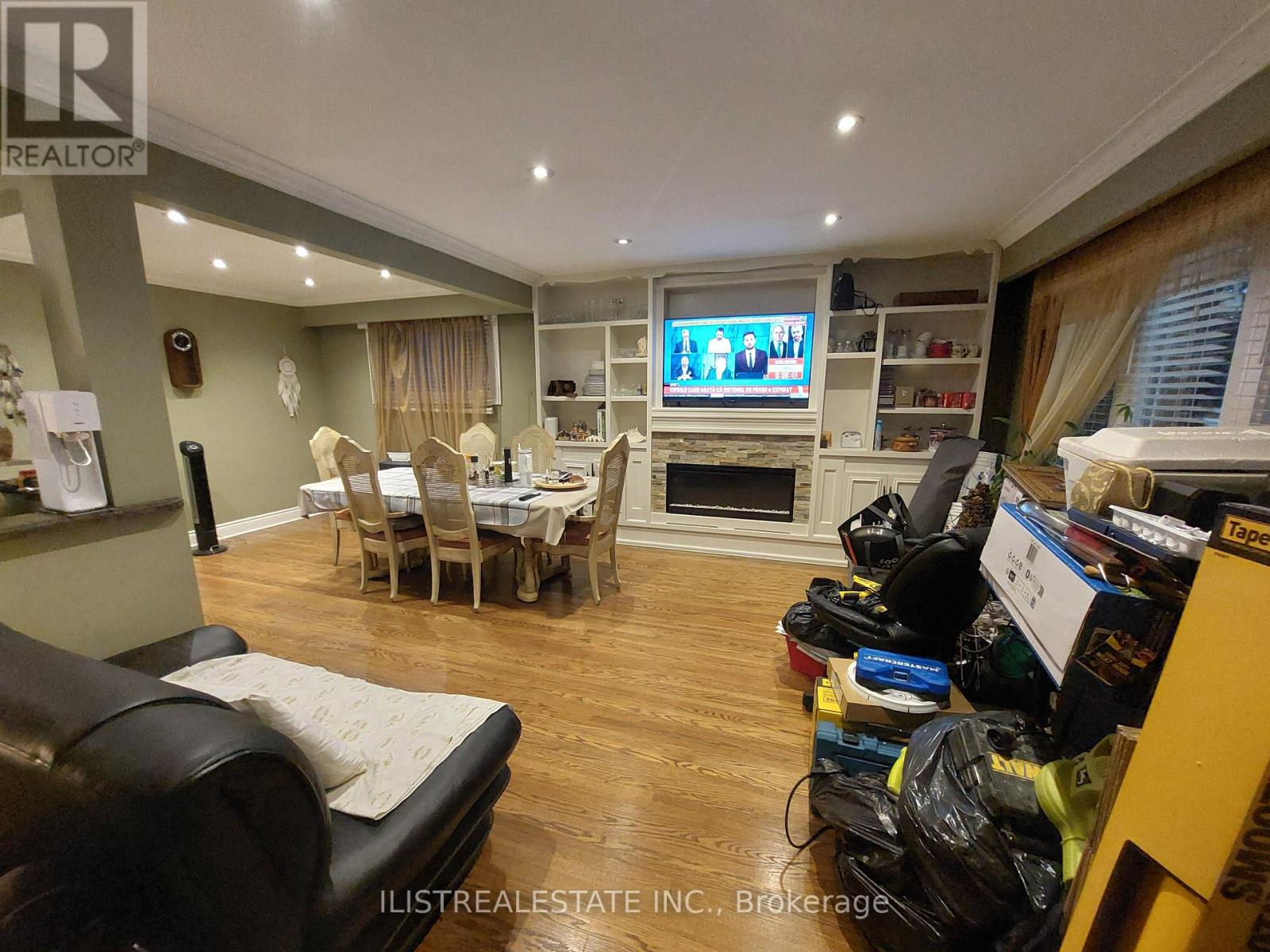 Main And Upper - 48 Lozoway Drive, Toronto, Ontario  M1K 2Y6 - Photo 2 - E12457864