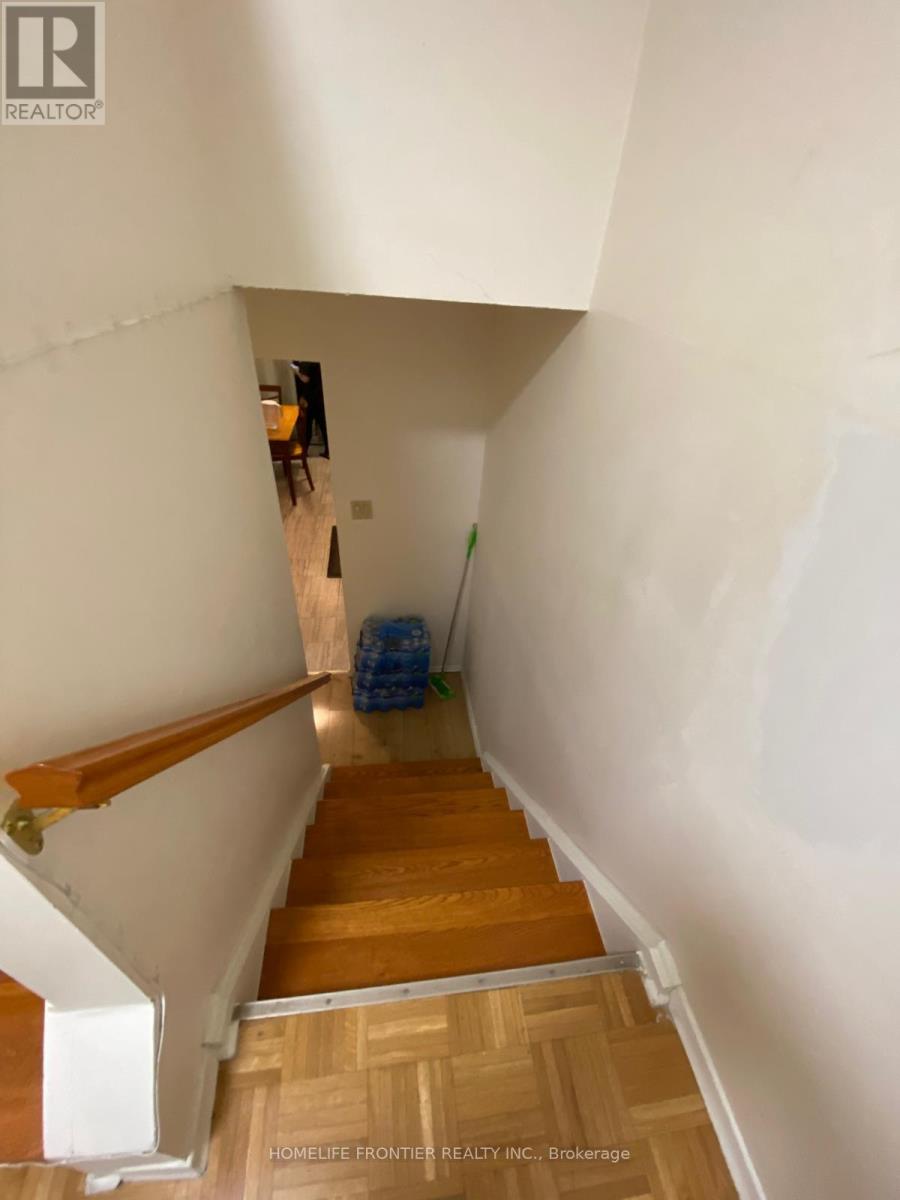 32 Bradworthy Court, Toronto, Ontario  M1B 2S7 - Photo 12 - E12457868