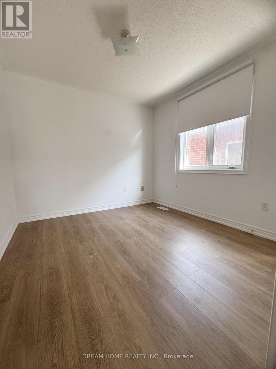 110 Autumn Hill Boulevard, Vaughan, Ontario  L4J 8Z1 - Photo 15 - N12457859