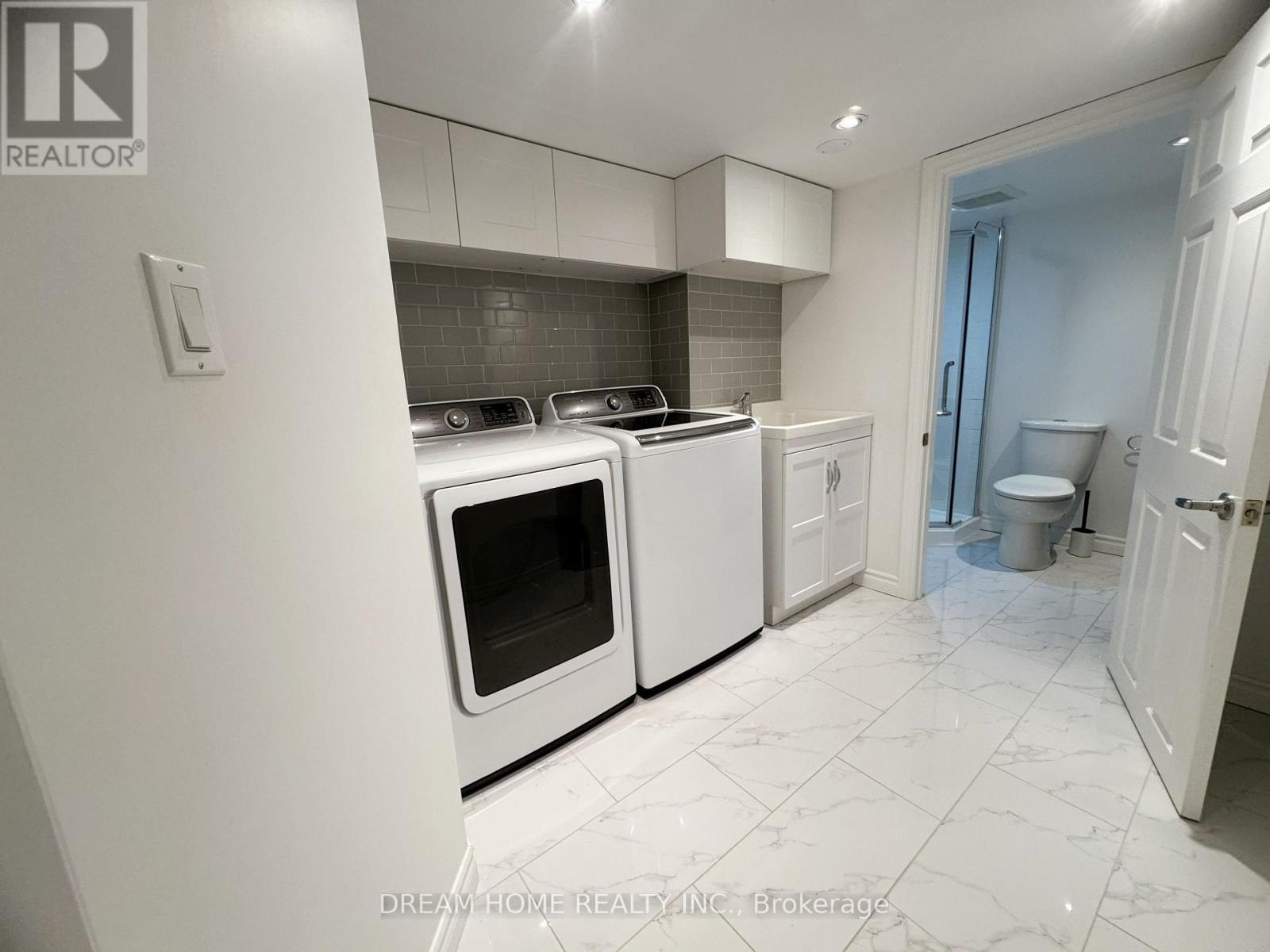 110 Autumn Hill Boulevard, Vaughan, Ontario  L4J 8Z1 - Photo 19 - N12457859