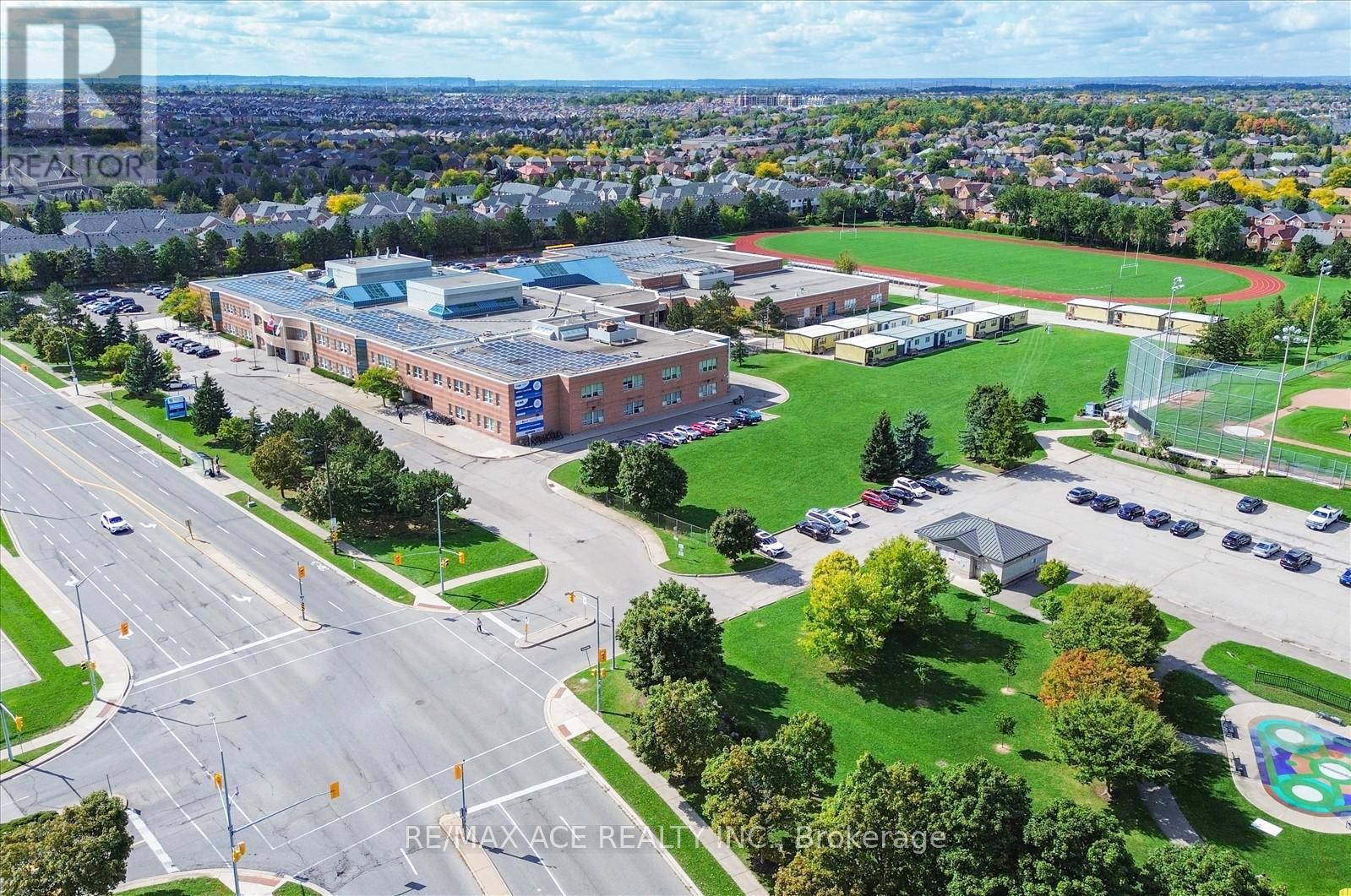 1803 - 2545 Erin Centre Boulevard, Mississauga, Ontario  L5M 6Z9 - Photo 29 - W12457850
