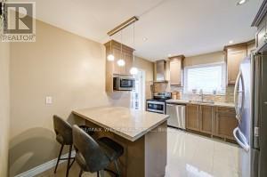 21 Lakeland Drive, Toronto, Ontario  M9V 1M8 - Photo 17 - W12457860