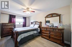21 Lakeland Drive, Toronto, Ontario  M9V 1M8 - Photo 26 - W12457860
