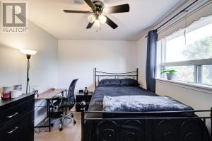 21 Lakeland Drive, Toronto, Ontario  M9V 1M8 - Photo 29 - W12457860