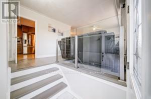 21 Lakeland Drive, Toronto, Ontario  M9V 1M8 - Photo 5 - W12457860