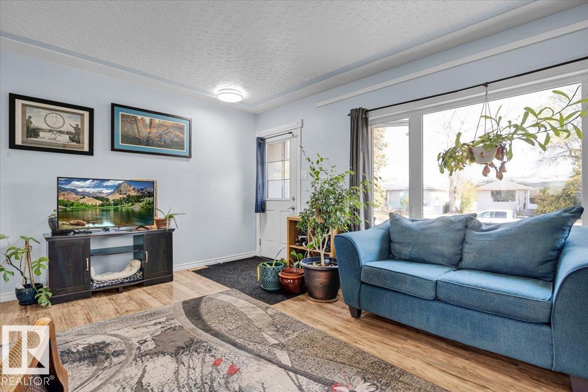 12944 128 St Nw, Edmonton, Alberta  T5L 1E5 - Photo 5 - E4459851