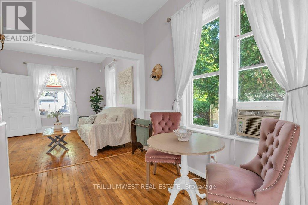 133 David Street, Kitchener, Ontario  N2G 1Y1 - Photo 10 - X12457867