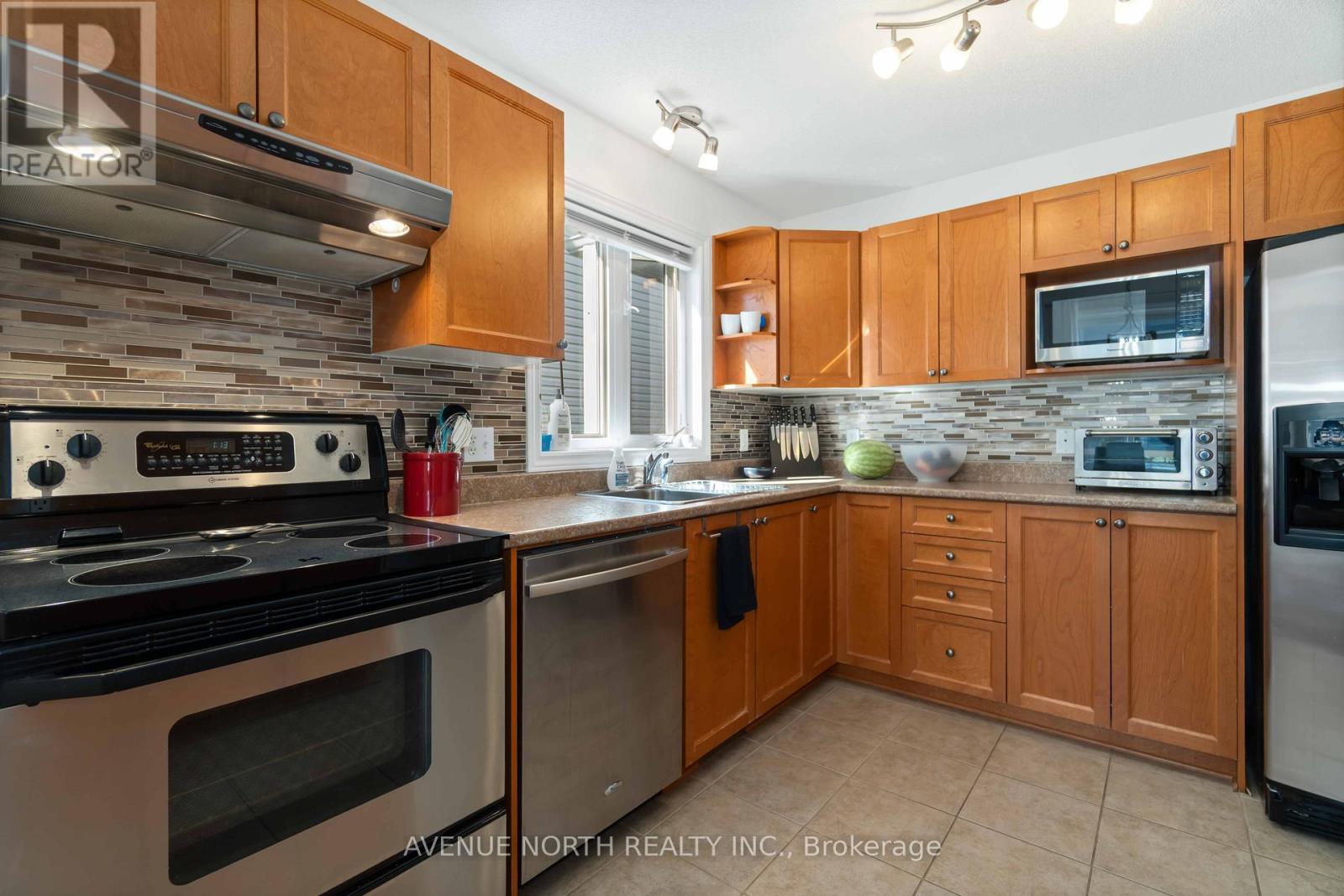 309 Mercury Street, Clarence-Rockland, Ontario  K4K 0G6 - Photo 15 - X12457872