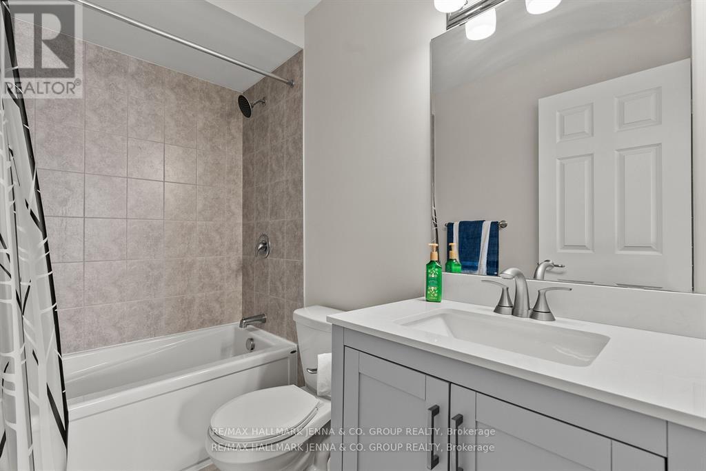 2302 Watercolours Way, Ottawa, Ontario  K2J 6N3 - Photo 21 - X12457879