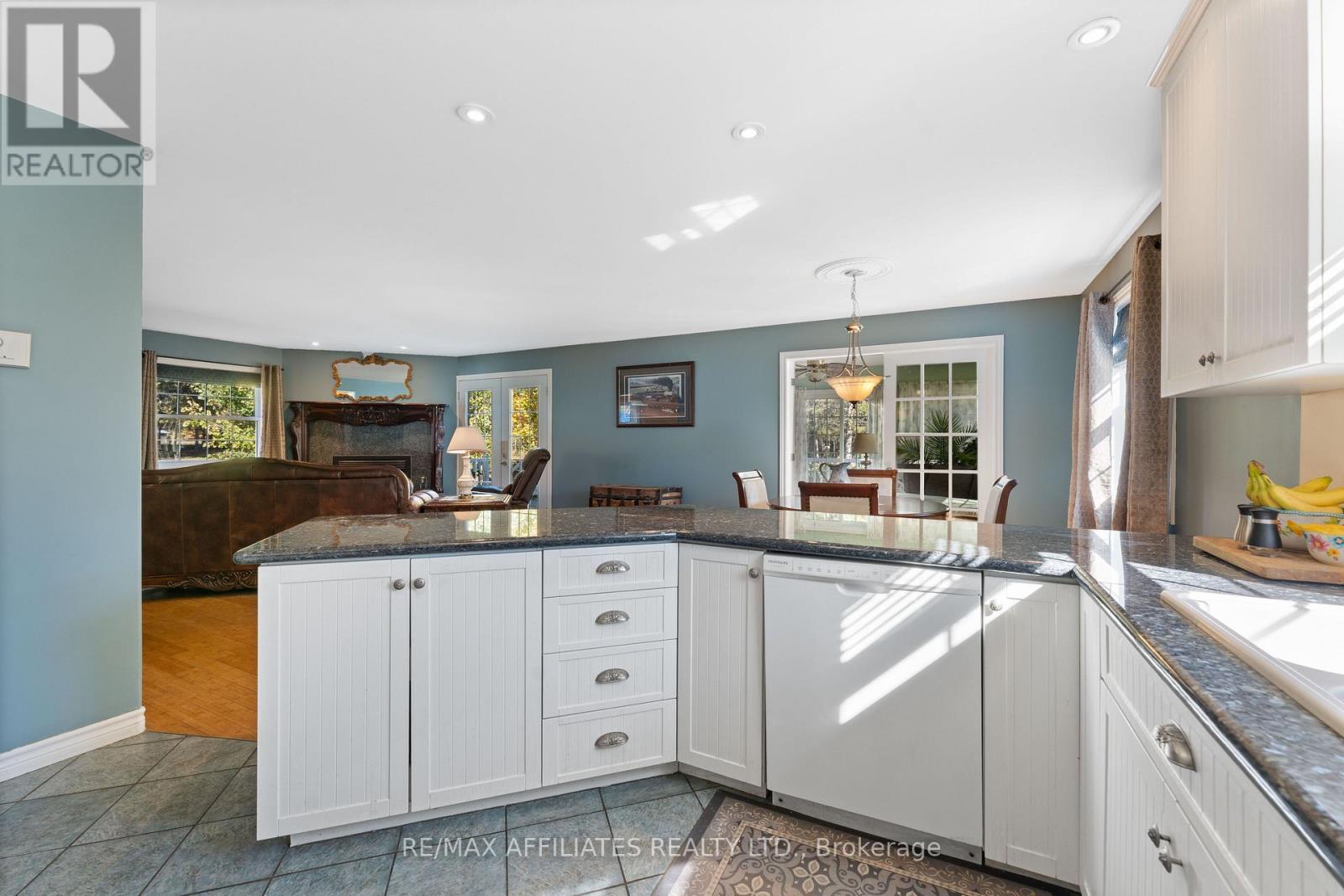 2296 Eady Road, Horton, Ontario  K7V 3Z8 - Photo 6 - X12457894
