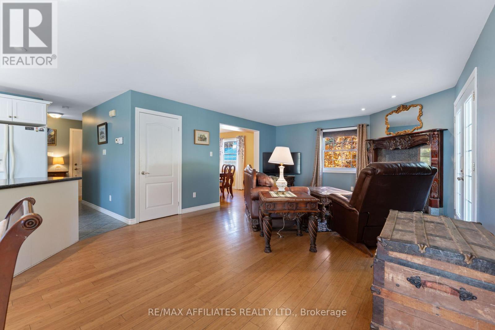 2296 Eady Road, Horton, Ontario  K7V 3Z8 - Photo 9 - X12457894