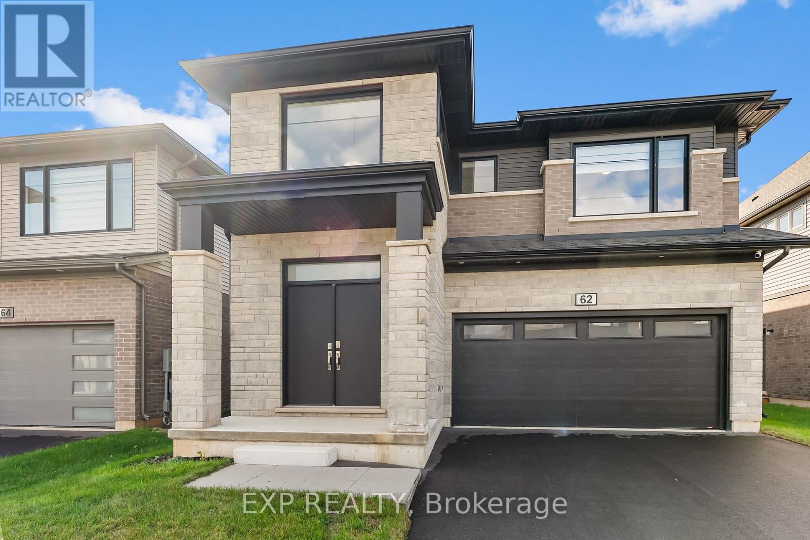 62 Marie Street, Pelham, Ontario  L0S 1E1 - Photo 1 - X12457880