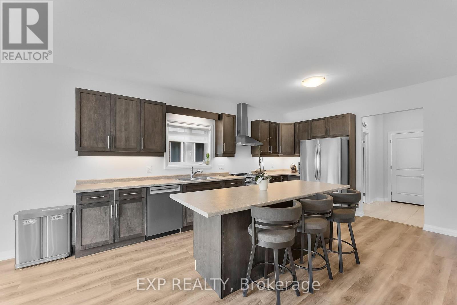 62 Marie Street, Pelham, Ontario  L0S 1E1 - Photo 13 - X12457880