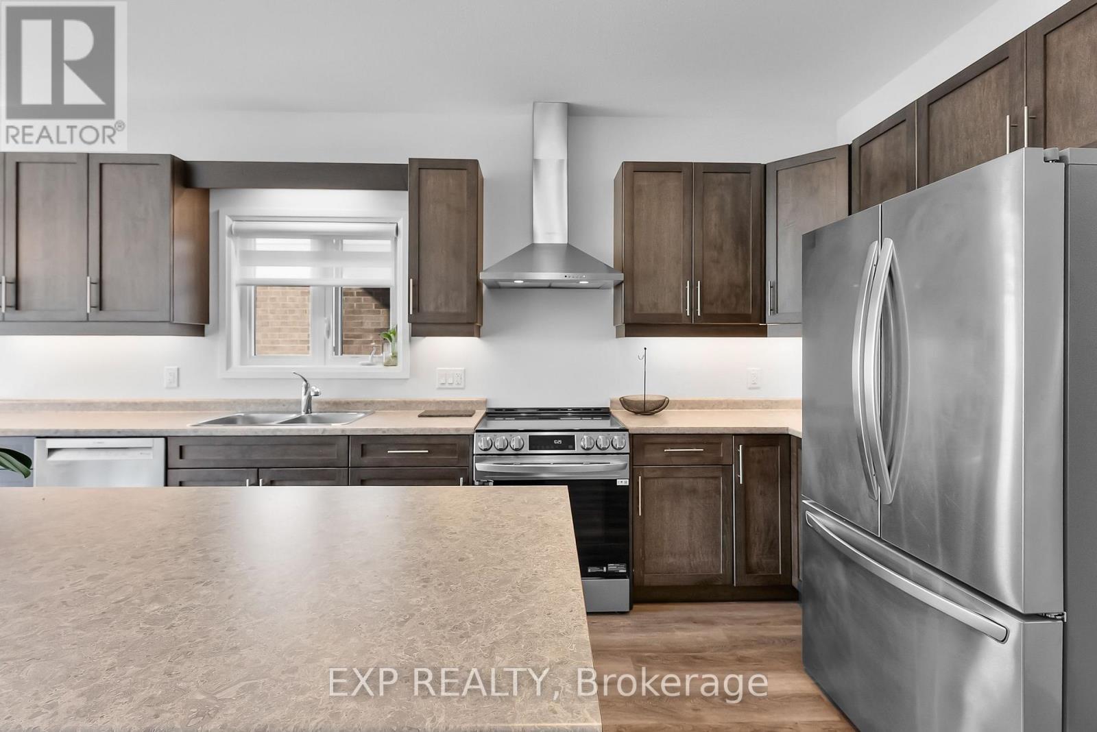62 Marie Street, Pelham, Ontario  L0S 1E1 - Photo 14 - X12457880