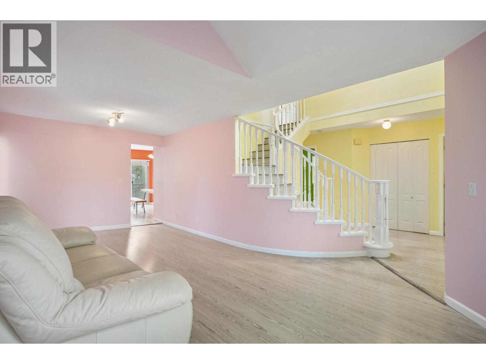 22326 Wilson Avenue, Richmond, British Columbia  V6V 2P5 - Photo 4 - R3057522