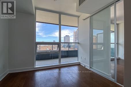 1016 - 320 Richmond Street E, Toronto, Ontario  M5A 1P9 - Photo 6 - C12457892