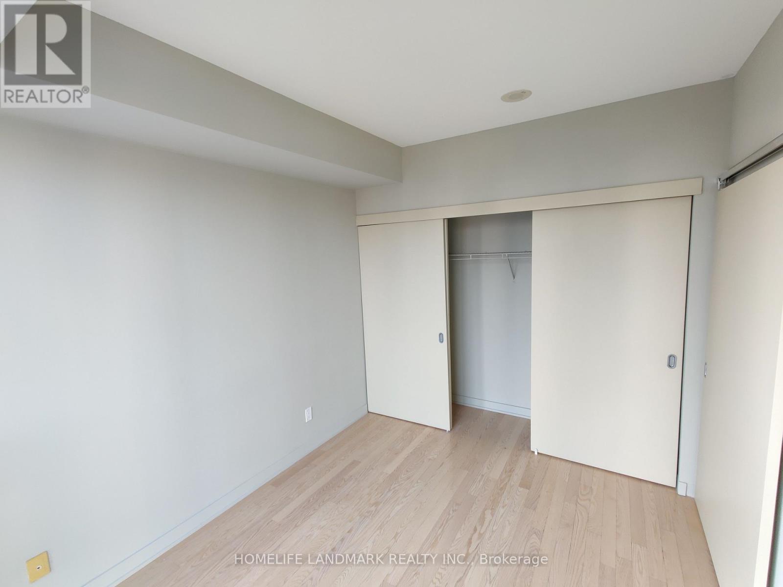 3109 - 126 Simcoe Street, Toronto, Ontario  M5H 4E6 - Photo 7 - C12457896