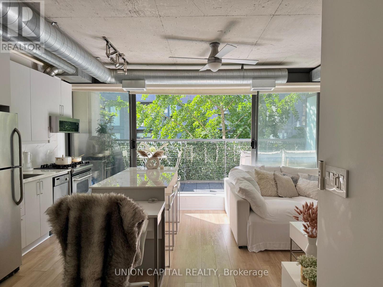 307 - 533 Richmond Street, Toronto, Ontario  M5V 3Y1 - Photo 3 - C12457898