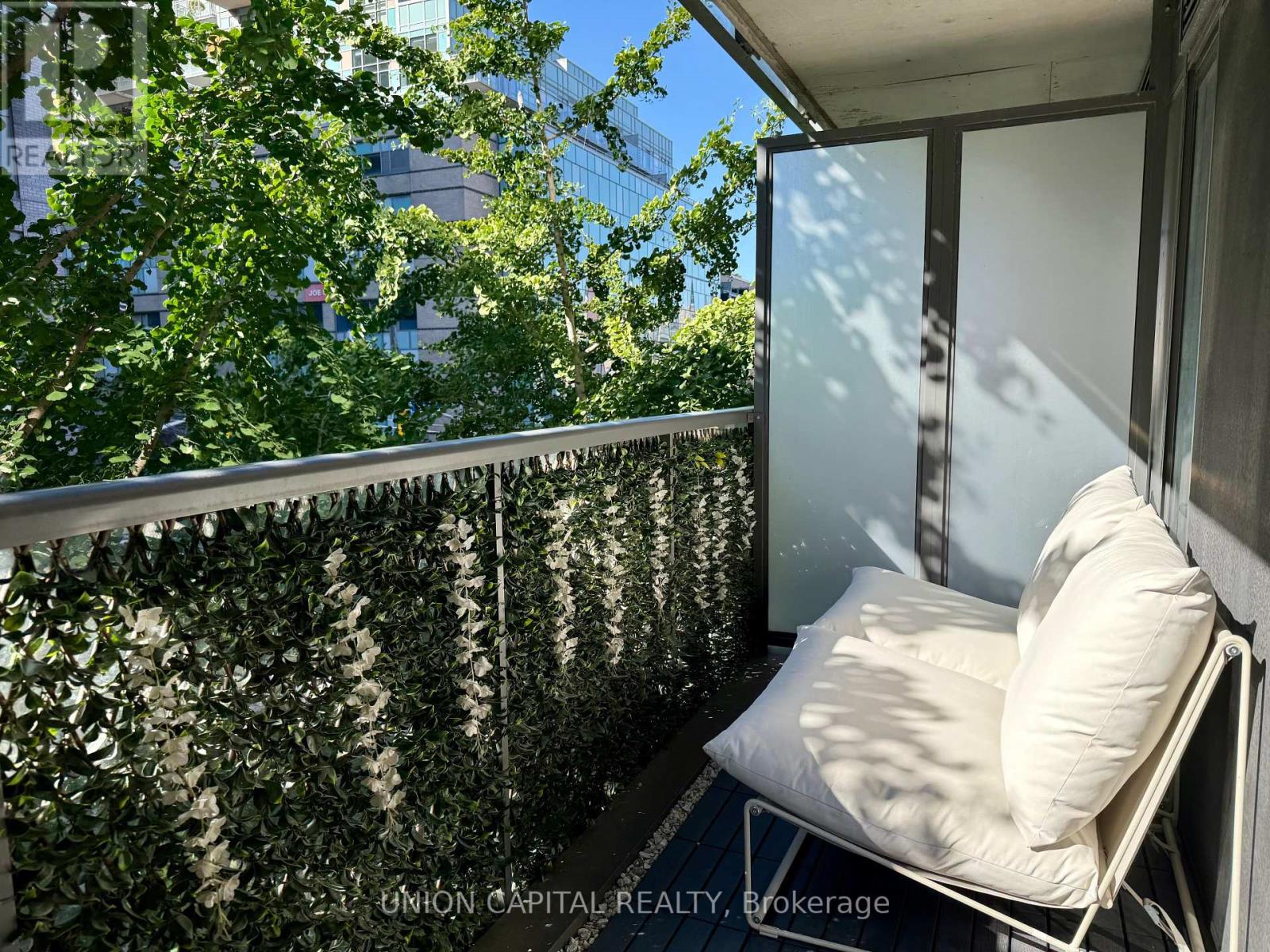 307 - 533 Richmond Street, Toronto, Ontario  M5V 3Y1 - Photo 9 - C12457898