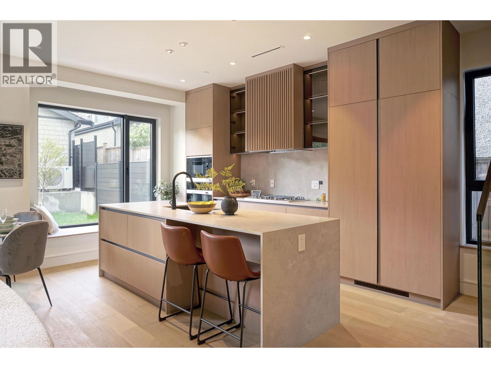 2 3460 W 14th Avenue, Vancouver, British Columbia  V6R 2W1 - Photo 7 - R3056703